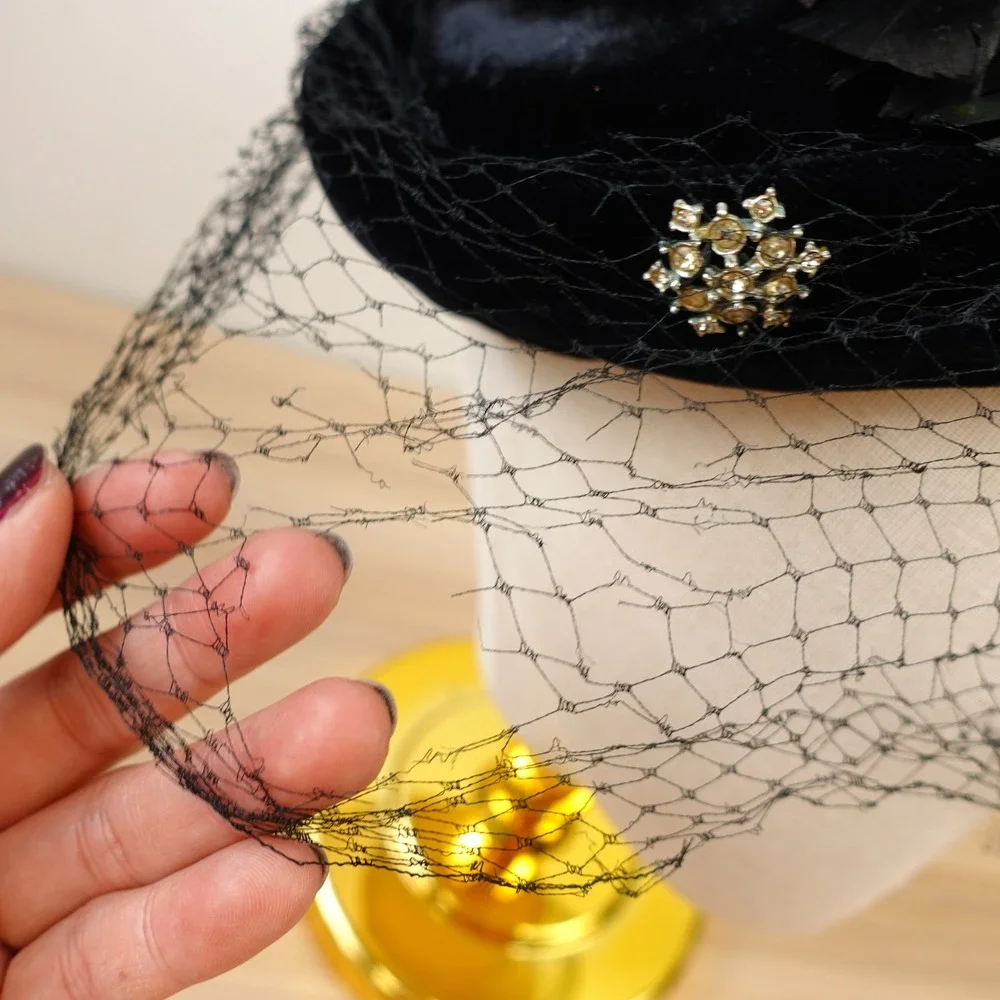 Vintage Black Velvet Hat Feather Rhinestone Brooch Veil Church Fascinator Gothic - Picture 9 of 15